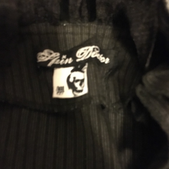 Victorian Gothic Ruffle Jacket - Picture 3 of 4